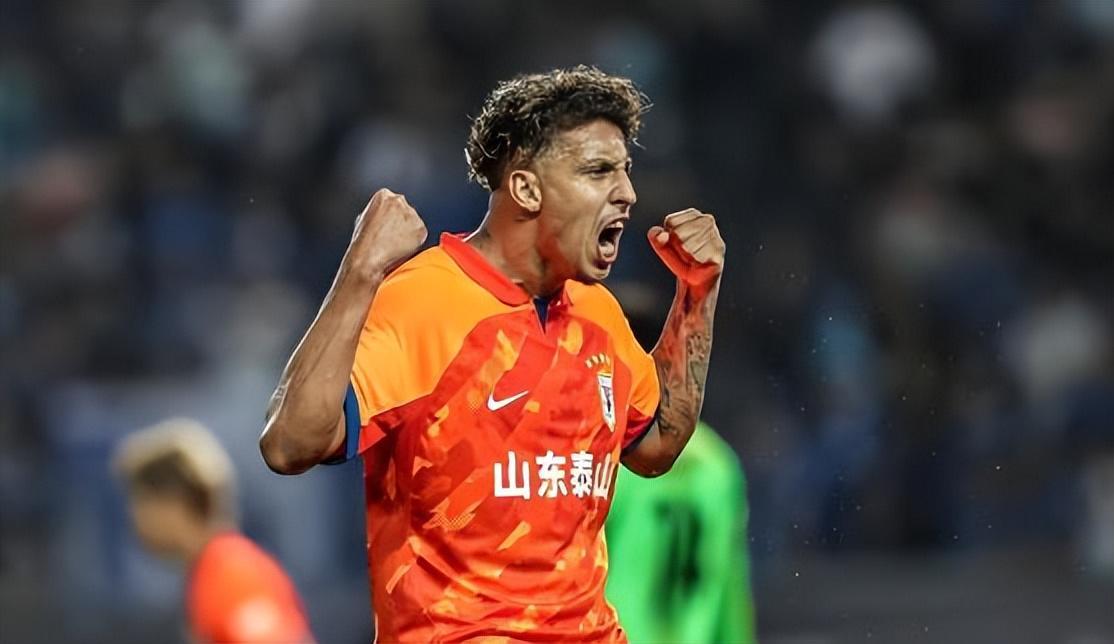 世界杯赛事官网直播app下载-鲁能二队全力冲甲！未来将从一线队借调四位王牌，让他们踢核心